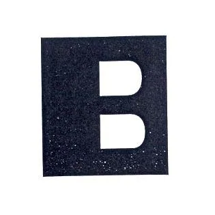 b — UAE trademark, Class 18, No. 039745